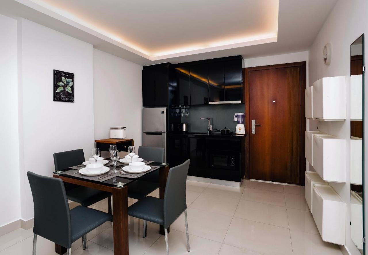 Club Royal Wongamat Apartment Pattaya ภายนอก รูปภาพ