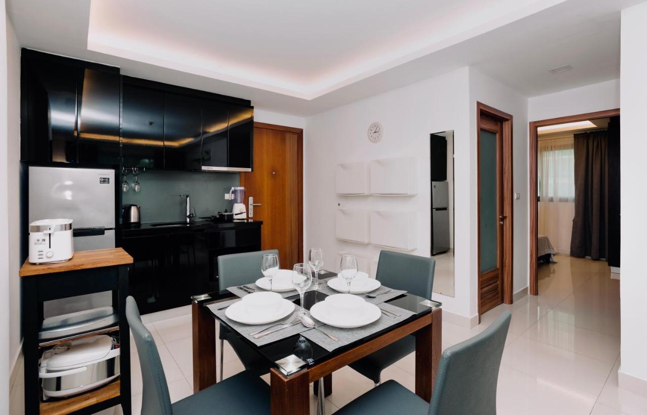 Club Royal Wongamat Apartment Pattaya ภายนอก รูปภาพ