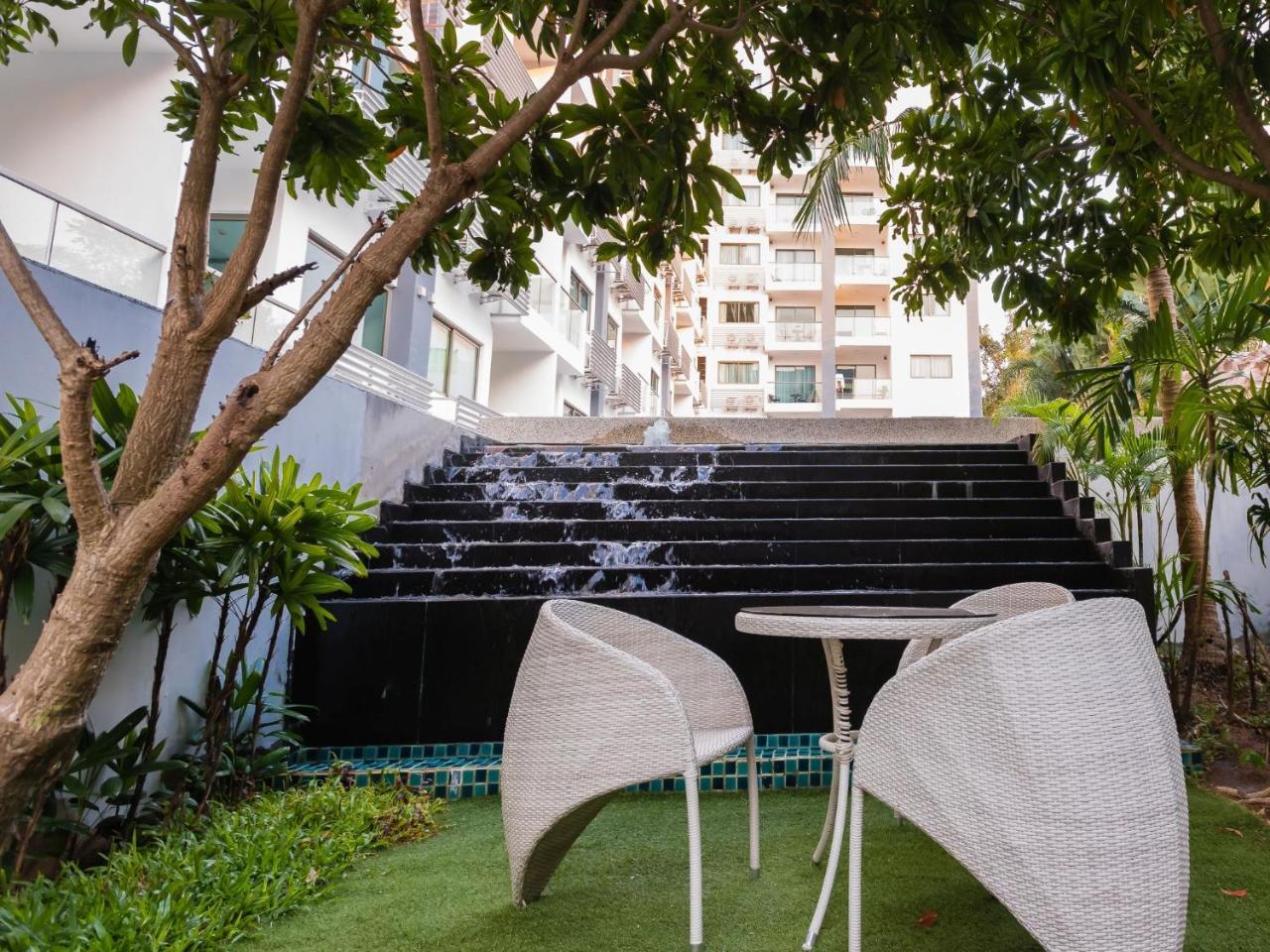 Club Royal Wongamat Apartment Pattaya ภายนอก รูปภาพ