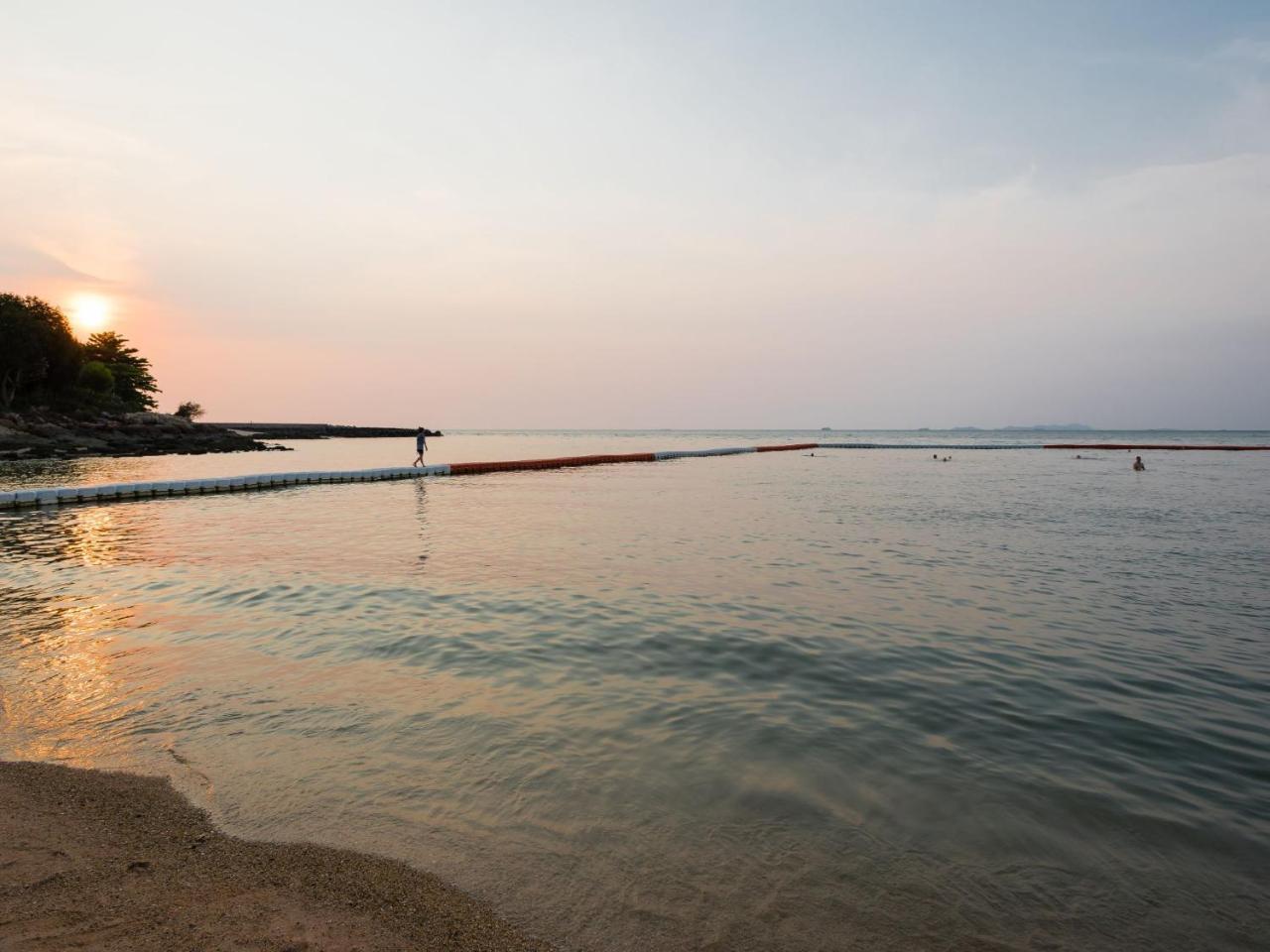 Club Royal Wongamat Apartment Pattaya ภายนอก รูปภาพ